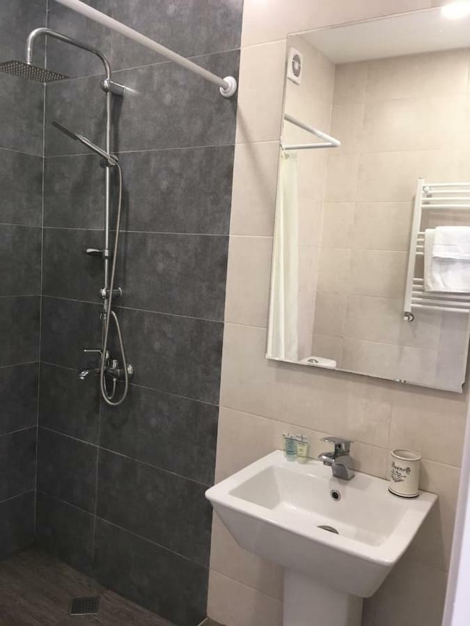 Sunny Apartment Ortachala Тбилиси Экстерьер фото